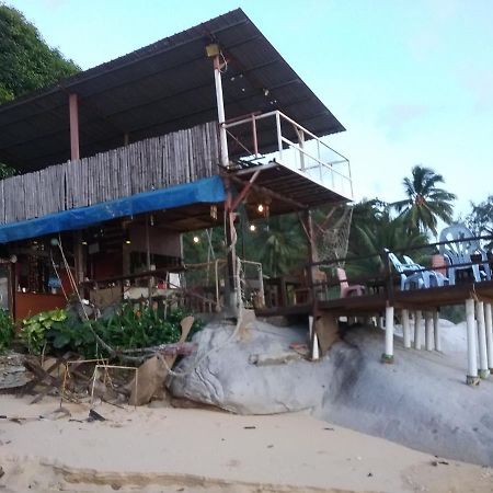 Bungkil Place Hotel Tioman-sziget Kültér fotó