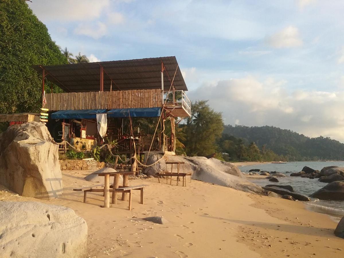 Bungkil Place Hotel Tioman-sziget Kültér fotó